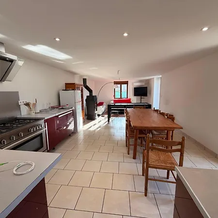 Villa Air Hockey Avec Jardin Et Climatisation